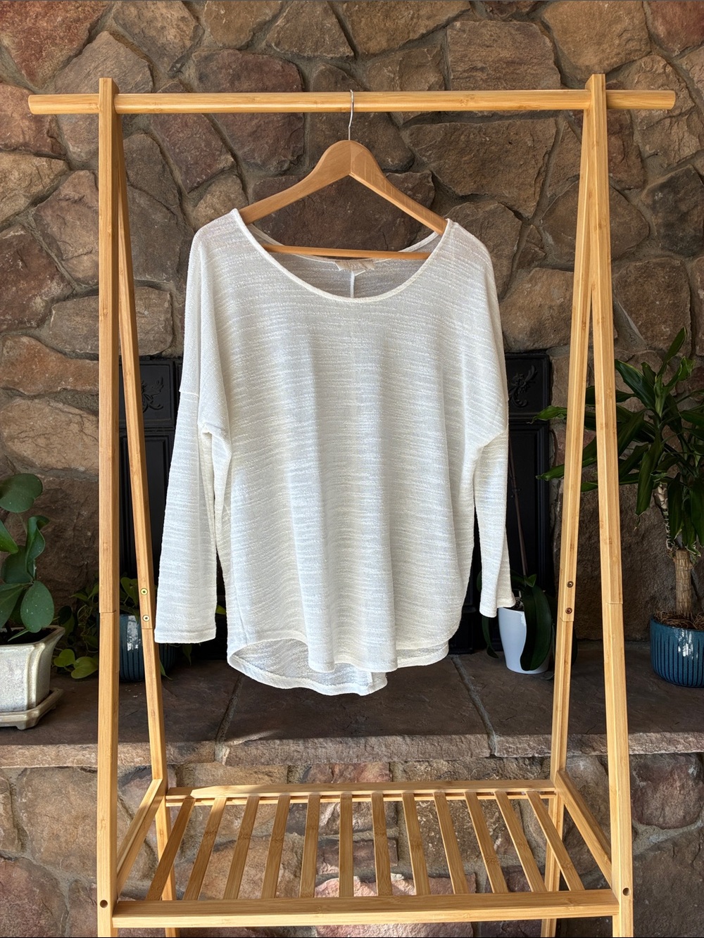 Olive & Oak Cream Lightweight Long-Sleeve Knit Top
